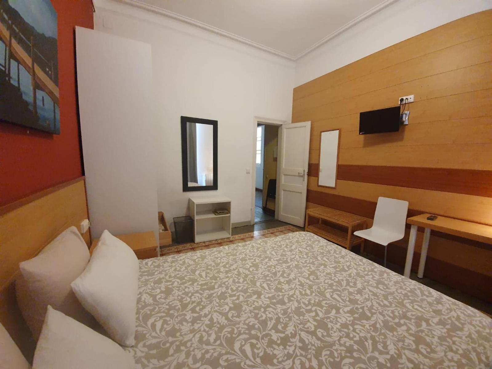 شقة برشلونة  في Apartamento Urgell المظهر الخارجي الصورة