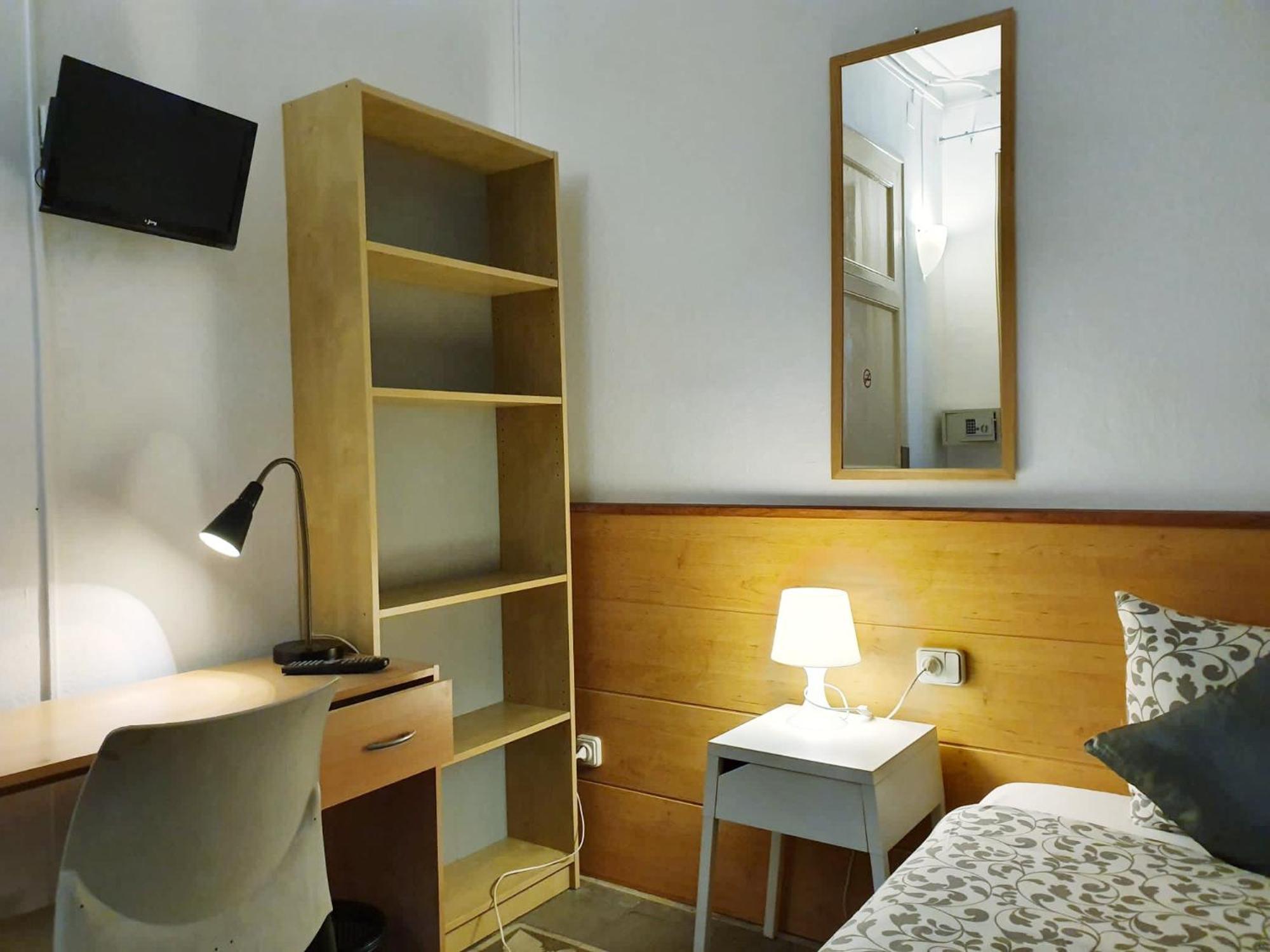 شقة برشلونة  في Apartamento Urgell المظهر الخارجي الصورة