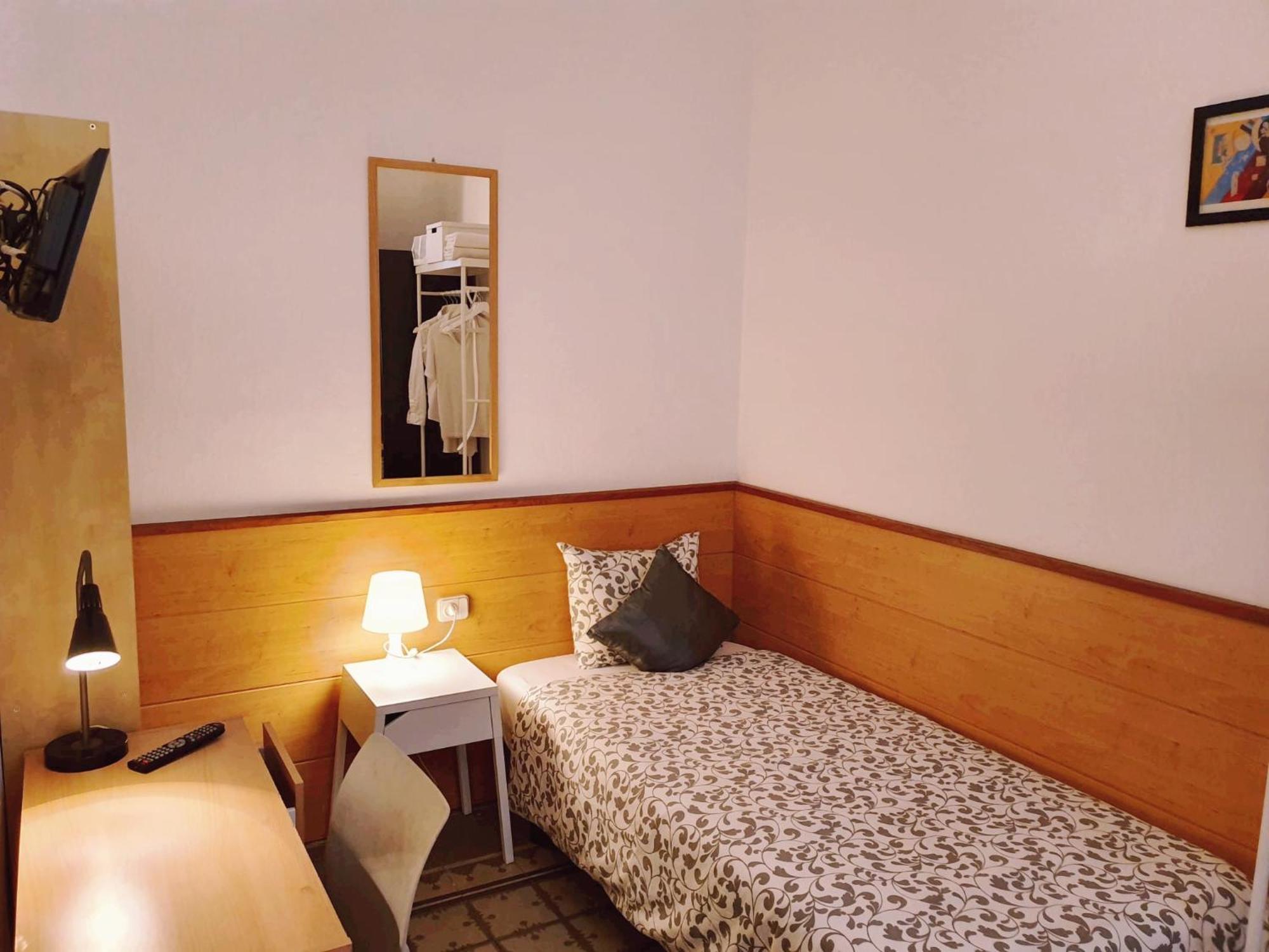 شقة برشلونة  في Apartamento Urgell المظهر الخارجي الصورة