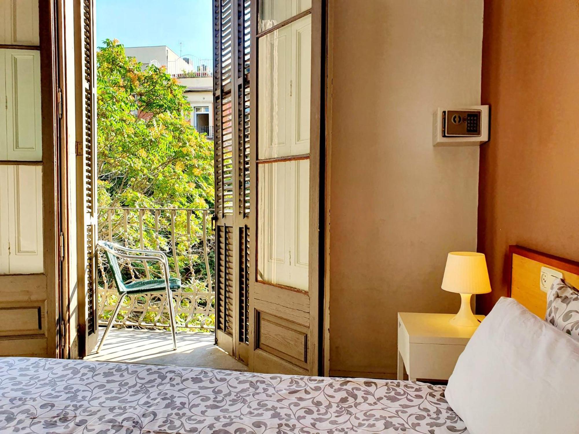 شقة برشلونة  في Apartamento Urgell المظهر الخارجي الصورة